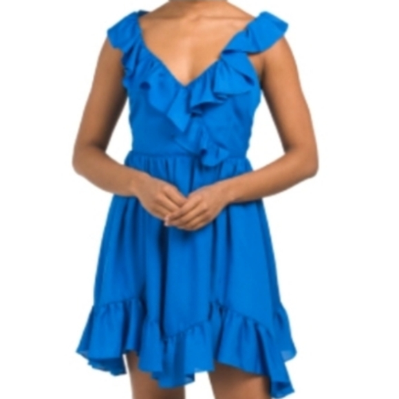 One 33 Social Dress - Picture 2 of 7